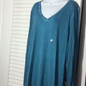 NWT v neck tunic length shirt